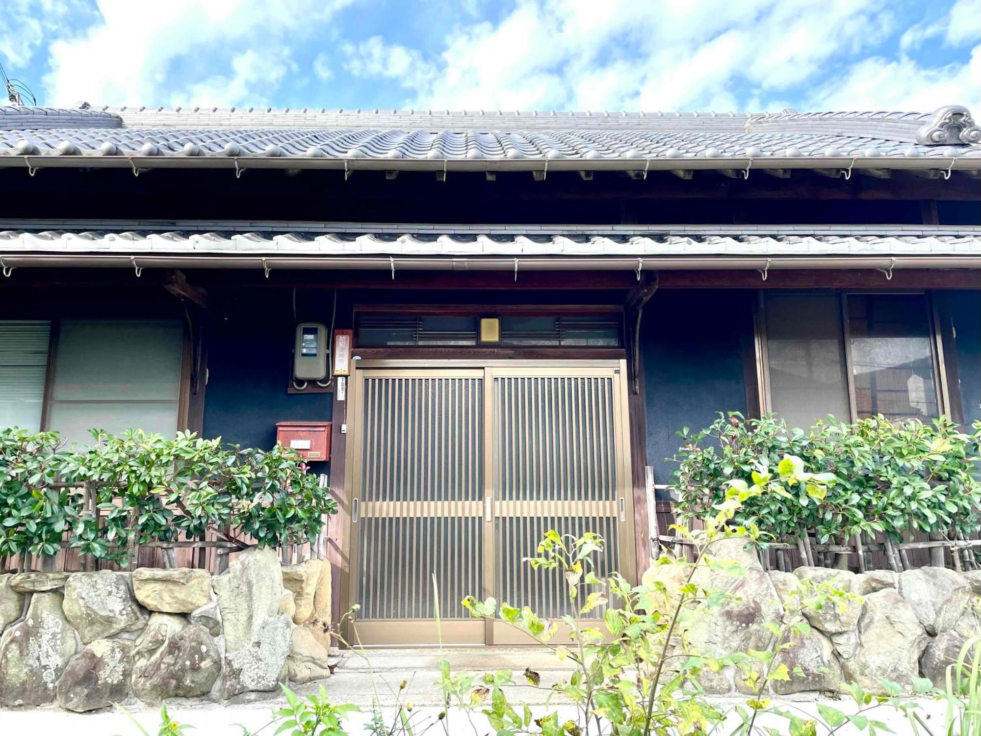 ギャラリー宿　Innahouse Andagallery Awaji Exteriör bild
